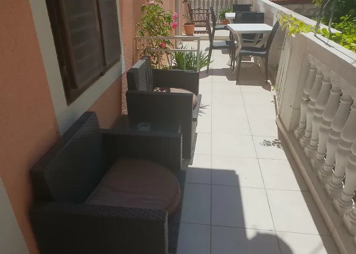 Alisa Pensjonat Hvar Town